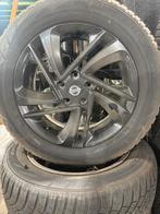 4 jantes et pneus nissan qashqia en 215 60 17 pneus 6mm, Enlèvement, Pneu(s)