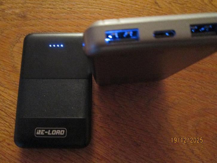 Batterie Power Bank. 5000 mAh., Telecommunicatie, Mobiele telefoons | Batterijen en Accu's, Zo goed als nieuw, Ophalen