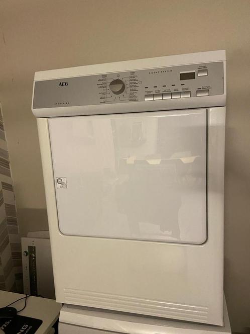Droogkast, Elektronische apparatuur, Droogkasten, Gebruikt, Luchtafvoer, Voorlader, 6 tot 8 kg, Minder dan 85 cm, Anti-kreukfase