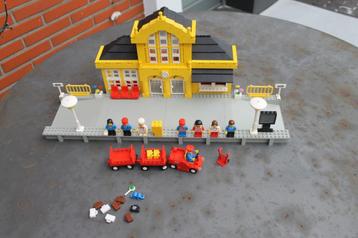 lego 4554 reeks:Train: 9V, Metro Station beschikbaar voor biedingen