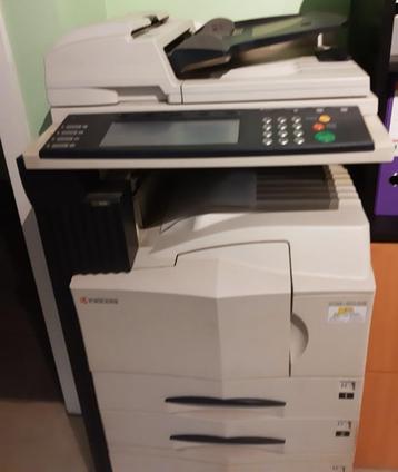 PROFF. Copier machine KYOCERA + 2 toners beschikbaar voor biedingen