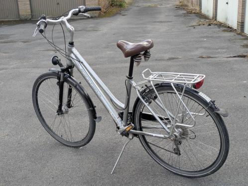 Trek dames refurbished, Fietsen en Brommers, Fietsen | Dames | Damesfietsen, Gebruikt, Overige merken, (Extra) lage instap, Versnellingen