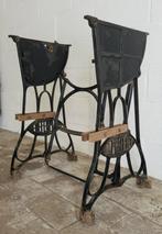 Support pied de table en fonte noire machine à coudre, Antiquités & Art, Antiquités | Machines à coudre, Enlèvement