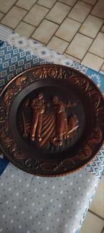 Assiette décorative avec personnages, Antiquités & Art, Enlèvement