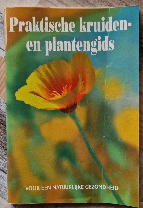 Praktische kruiden -en planten gids 62p, Boeken, Gezondheid, Dieet en Voeding, Zo goed als nieuw, Ophalen of Verzenden