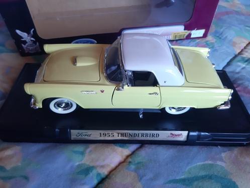 die cast métal petite voiture Ford Thunderbird 1955, Hobby en Vrije tijd, Modelauto's | 1:18, Zo goed als nieuw, Auto, Overige merken