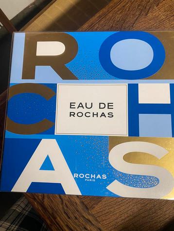 Parfumé eau de rochas, Enlèvement ou Envoi, Comme neuf