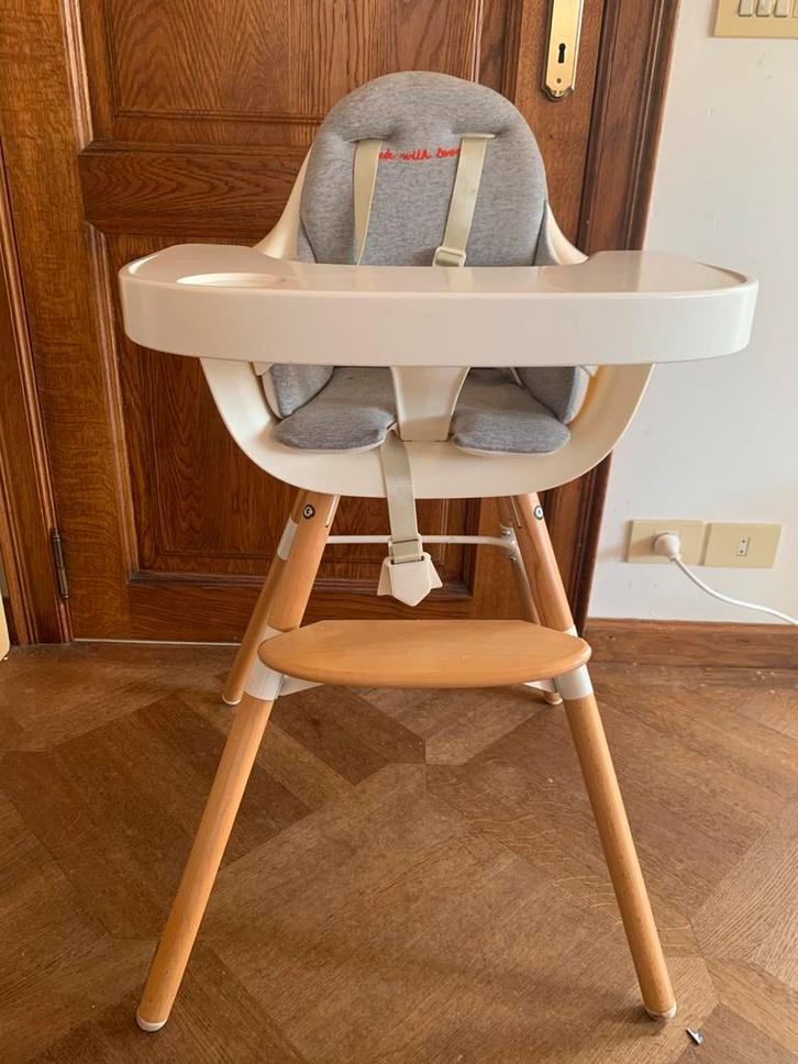 Childhome/childwood Evolu eetstoel + baby zitje, Kinderen en Baby's, Kinderstoelen, Zo goed als nieuw, Overige typen, Afneembaar eetblad