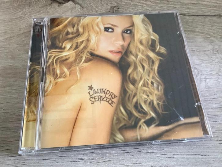 Shakira: Laundry service CD (2002), Cd's en Dvd's, Cd's | Pop, Zo goed als nieuw, 2000 tot heden, Ophalen of Verzenden