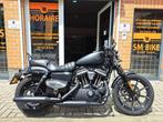HARLEY-DAVIDSON IRON 883 UIT 2020 MET 5.500 KM!, Motoren, Motoren | Harley-Davidson, 2 cilinders, Bedrijf, 883 cc, Meer dan 35 kW