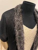 Vestje met pels, Ophalen of Verzenden, Zo goed als nieuw