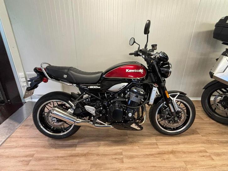 Kawasaki Z900RS, Motoren, Motoren | Kawasaki, Bedrijf, Overig, meer dan 35 kW, 4 cilinders, Motorrijbewijs A, Ophalen