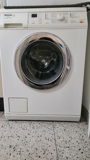 Miele Meteor vrijstaande wasmachine, 5 kg beschikbaar voor biedingen