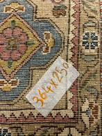 Grote tapijt handgeknoopt, Antiek en Kunst, Ophalen of Verzenden