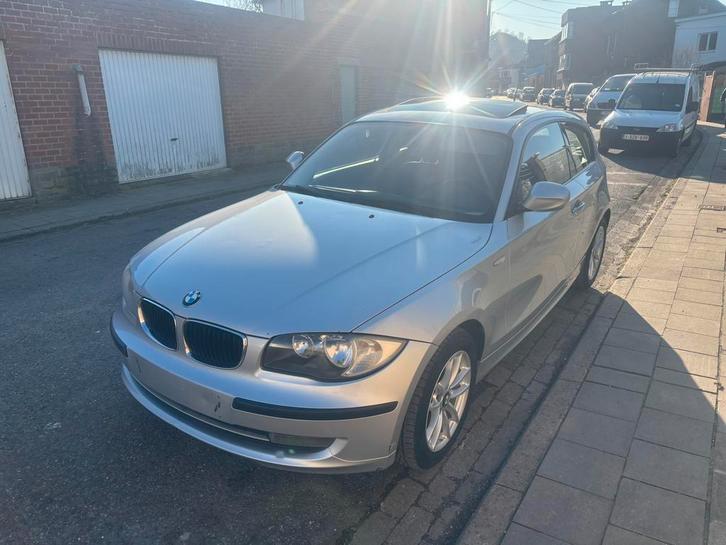 Bmw serie 116d jaar 2011 euro 5, Auto's, BMW, Particulier, ABS, Airbags, Airconditioning, Boordcomputer, Centrale vergrendeling
