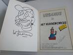 URBANUS GESIGNEERD EN MET TEKENING WILLY LINTHOUT, Boeken, Humor, Ophalen, Zo goed als nieuw