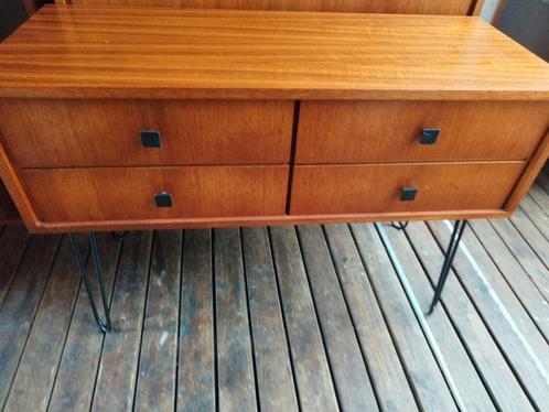 Retro vintage kast lowboard ladekast, Huis en Inrichting, Kasten | Ladekasten, Zo goed als nieuw, Ophalen
