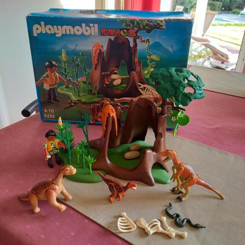 Dino´s 5235 en 5233 vulkaan 5230, Kinderen en Baby's, Speelgoed | Playmobil, Zo goed als nieuw, Ophalen of Verzenden