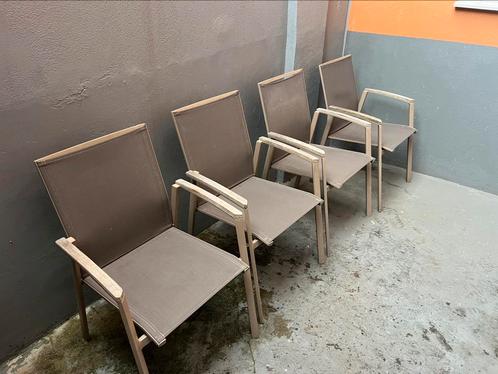 Stoelen 4 stuks goede staat licht bruin en beige kleur, Huis en Inrichting, Stoelen, Bruin, Ophalen of Verzenden