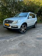 Ssangyong rexton. W 2.0  re-xdi. 2015, Cuir, Achat, Carnet d'entretien, Noir