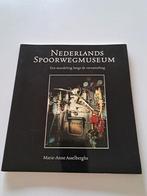 Livre - Musée ferroviaire néerlandais - Asselberghs, Livres, Loisirs & Temps libre, Autres sujets/thèmes, Utilisé, Enlèvement ou Envoi