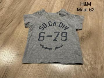 Grijze t-shirt (H&M, maat 62) beschikbaar voor biedingen