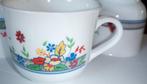 6 tasses vintage Arcopal France avec magnifique imprimé flor, Enlèvement ou Envoi