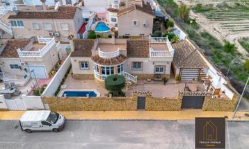 KANS!!! Villa met privézwembad in de omgeving van Torrevieja beschikbaar voor biedingen