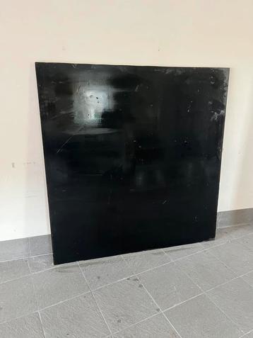Betonplexplaat 122 x 126,5 x 1,8 cm beschikbaar voor biedingen