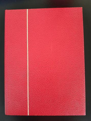 Rood croco postzegelalbum - 40 witte pagina's (leeg) beschikbaar voor biedingen