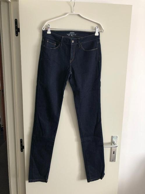 Donkerblauwe slim jeans Esprit (maat 27 lengte 34), Kleding | Dames, Spijkerbroeken en Jeans, Gedragen, W28 - W29 (confectie 36)