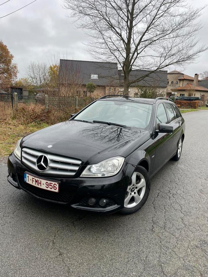 Mercedes c180  2.2Diesel vaste prijs, Auto's, Mercedes-Benz, Particulier, C-Klasse, Diesel, Euro 5, 5 deurs, Handgeschakeld, Achterwielaandrijving