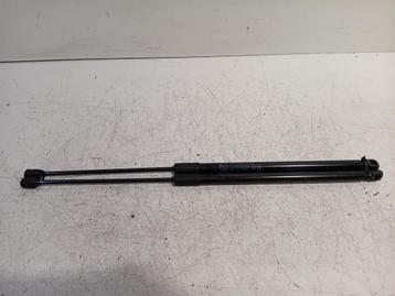 GASDRUKVEERSET ACHTER Ceed Sportswagon (CDF) (81770J7200) beschikbaar voor biedingen