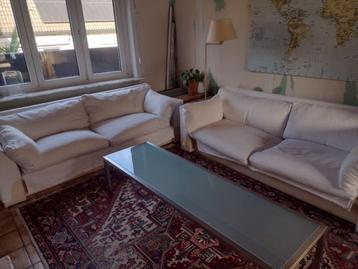 Zetel / sofa wit x2 voor 3-6 personen beschikbaar voor biedingen