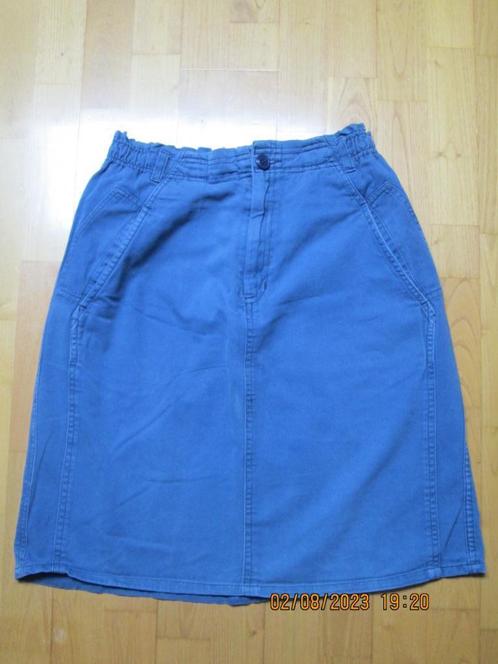 Jupe bleue T 40/42, Kleding | Dames, Rokken, Zo goed als nieuw, Maat 42/44 (L), Blauw, Boven de knie, Ophalen of Verzenden