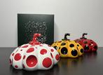 Yayoi Kusama: set van 3 sculpturen. Met originele doos, Ophalen of Verzenden