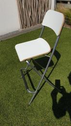 2 hoge stoelen/ Barkruk/keukenstoel, Huis en Inrichting, Stoelen, Ophalen, Twee, Wit, Zo goed als nieuw