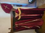 Sinterklaas costuumen en pietten pak, Ophalen, Gebruikt