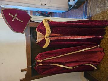 Sinterklaas costuumen en pietten pak  beschikbaar voor biedingen