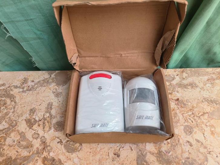 Mini alarmsysteem op batterijen (Safe Mate), Doe-het-zelf en Bouw, Alarmsystemen, Zo goed als nieuw, Detector, Sensor of Melder