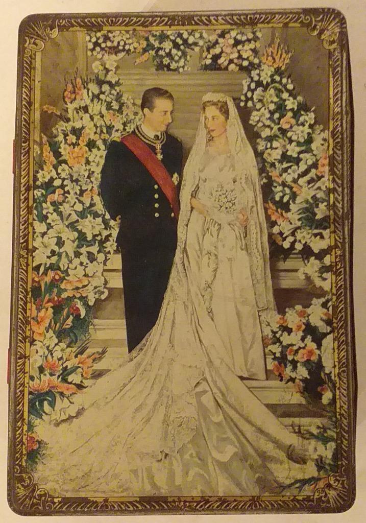 Blikken doos huwelijk Albert en Paola, Verzamelen, Koningshuis en Royalty, Ophalen of Verzenden