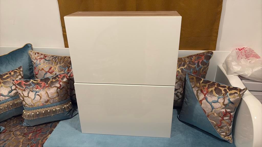 Lot de 2 meubles Besta ikea, Maison & Meubles, Armoires | Armoires à chaussures, Comme neuf, Enlèvement