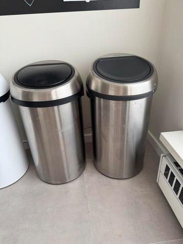 Brabantia touch bin 60l 2 stuks beschikbaar voor biedingen