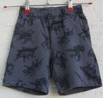 Short - Dino's Basic Needs - Maat 116  / 122 cm, Kinderen en Baby's, Broek, Gebruikt, Ophalen of Verzenden, Basic Needs