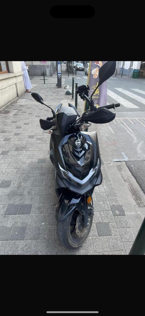 SYM Jet 4 RX-scooter 50 km/u 2, Fietsen en Brommers, Scooters | SYM, Zo goed als nieuw, Overige modellen, Klasse B (45 km/u), Benzine