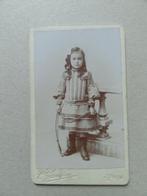 meisje pijpekrullen springtouw, P. Grandjean Paris, Verzenden