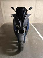 Xmax met schade, Fietsen en Brommers, Scooters | Aprilia, Ophalen of Verzenden, Zo goed als nieuw