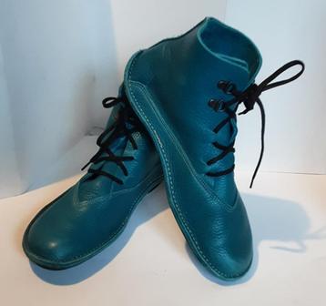 Lederen schoenen Loits of Holland beschikbaar voor biedingen
