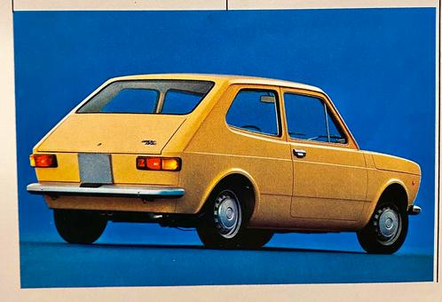 FIAT 127 Auto van Jaar 1972 Autofolder, Boeken, Auto's | Folders en Tijdschriften, Zo goed als nieuw, Overige merken, Verzenden