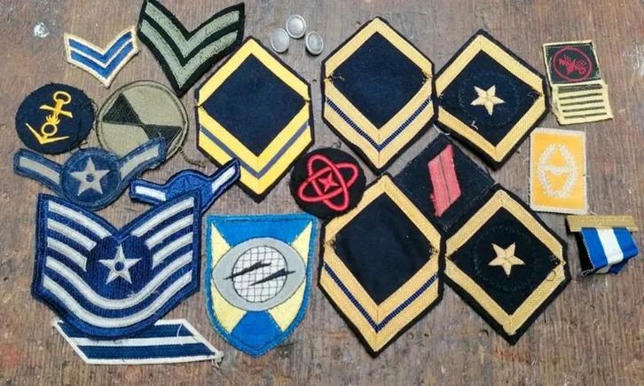 Patch-lot voor het Amerikaanse, Duitse en Vietnamese leger, Verzamelen, Militaria | Algemeen, Marine, Verzenden